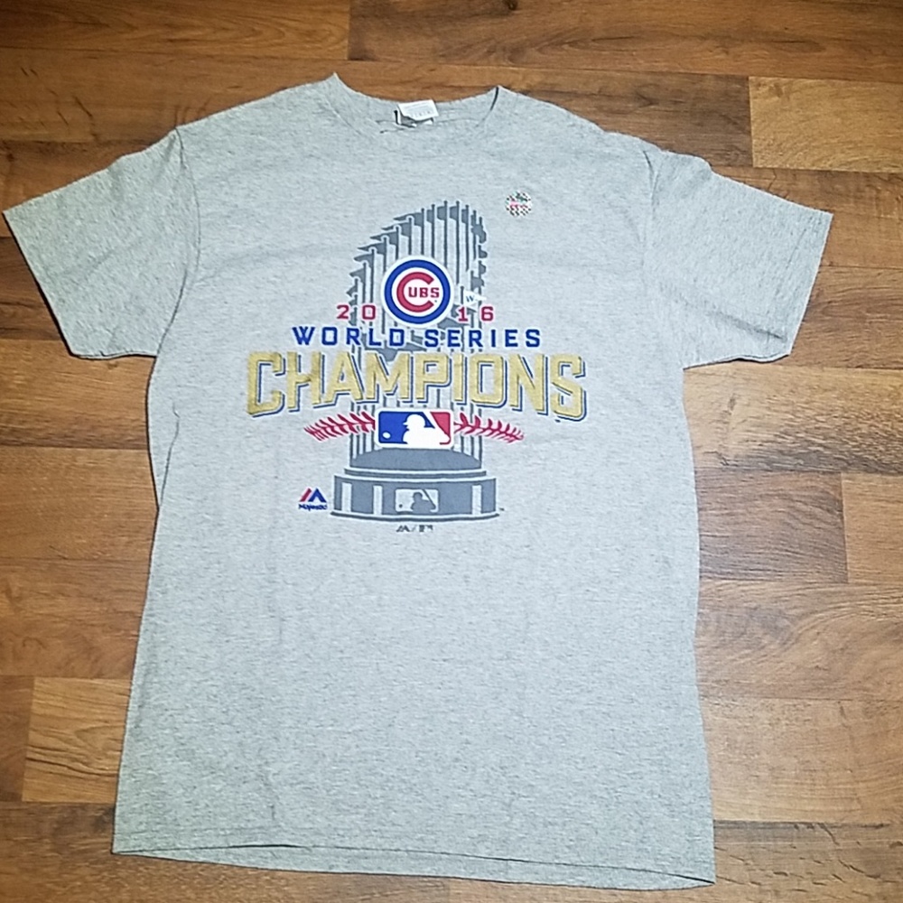 2016 Chicago Cubs world Series tshirt. NWOT.
